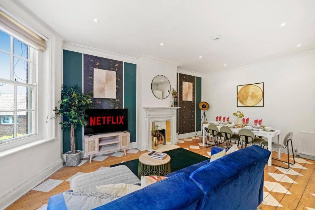 Modern Deluxe 3 Bed In Putney - Parking * Londra